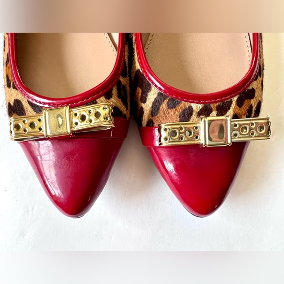 Tabita NEW Leopard Print Pointed Toe Ballet Flats Red Trim Gold Bow NWOT Size 6 - Picture 4 of 9